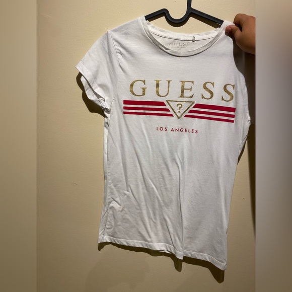 White GUESS t-shirt - Picture 3 of 3